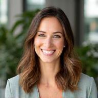 Sarah Mitchell - Lead Nutritionist